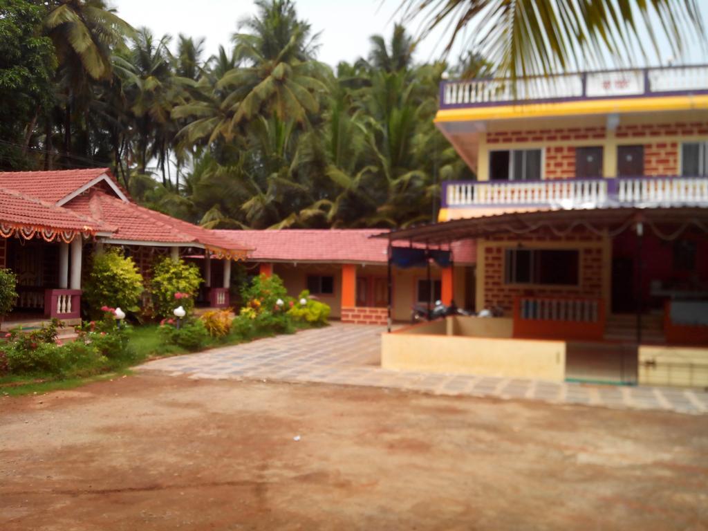 Yash Garden Residency Hotel Ganpatipule Exterior photo
