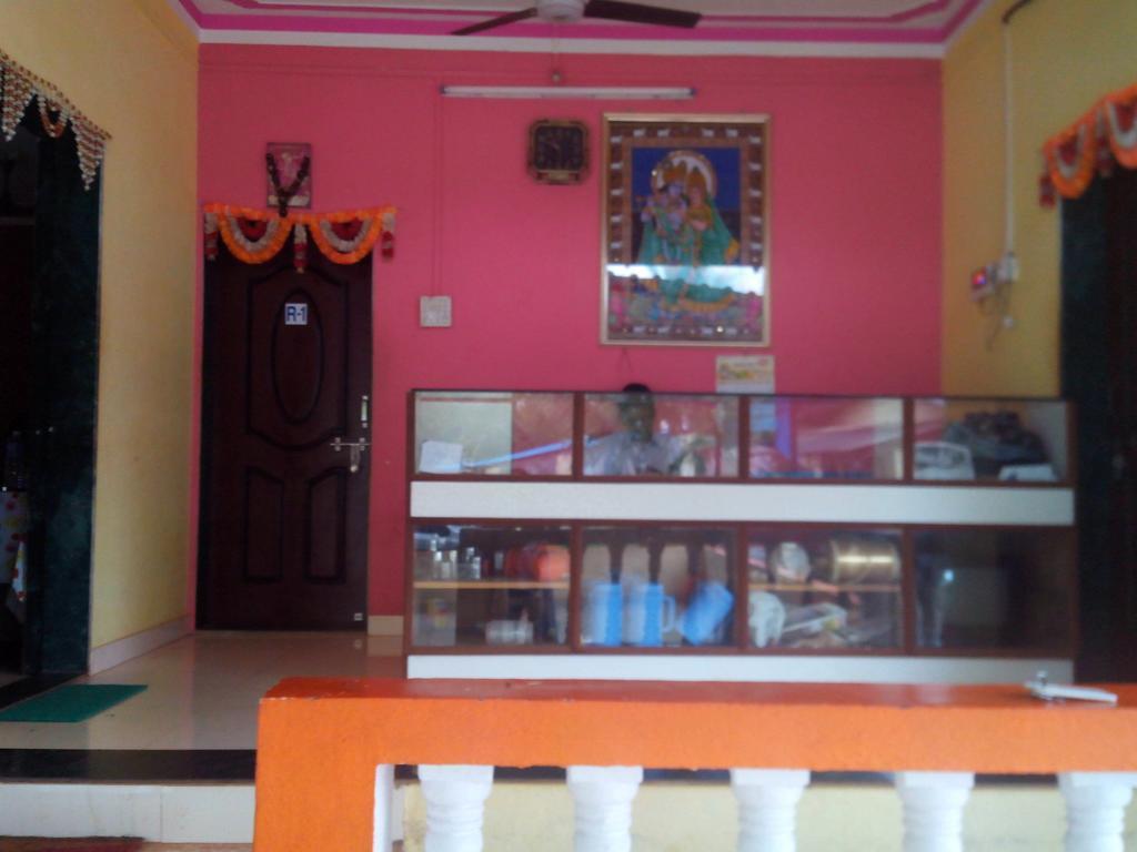 Yash Garden Residency Hotel Ganpatipule Exterior photo