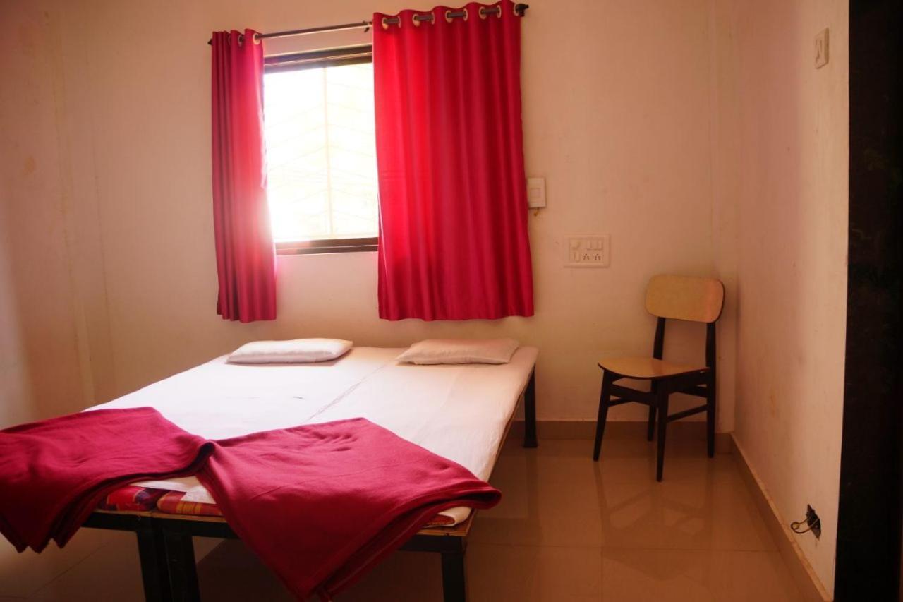 Yash Garden Residency Hotel Ganpatipule Exterior photo